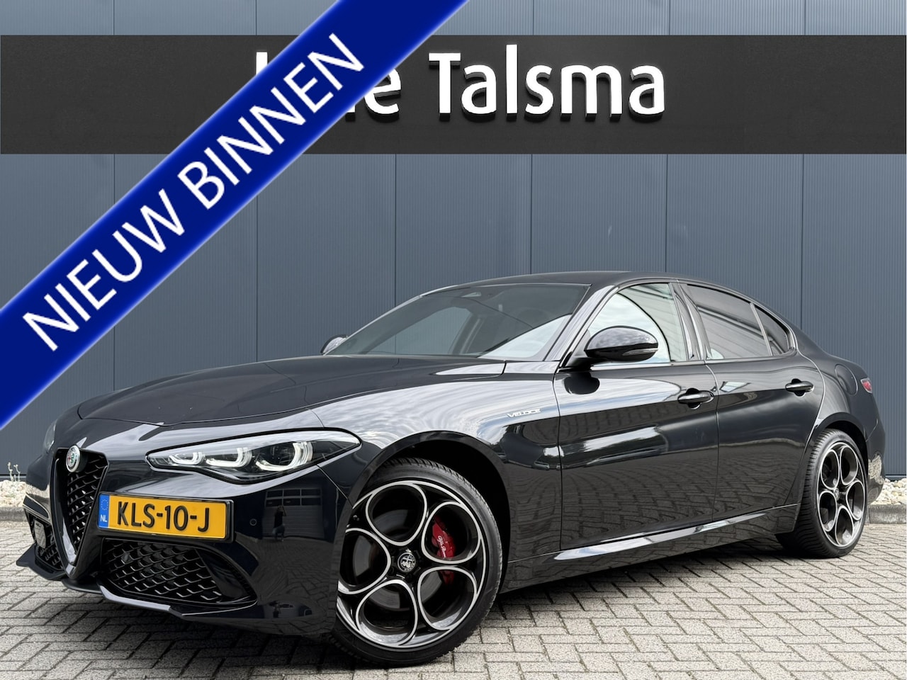 Alfa Romeo Giulia - 2.0 T GME AWD Veloce | 19" Velgen | Camera | Navigatie | Stoelverwarming | Apple Carplay/A - AutoWereld.nl