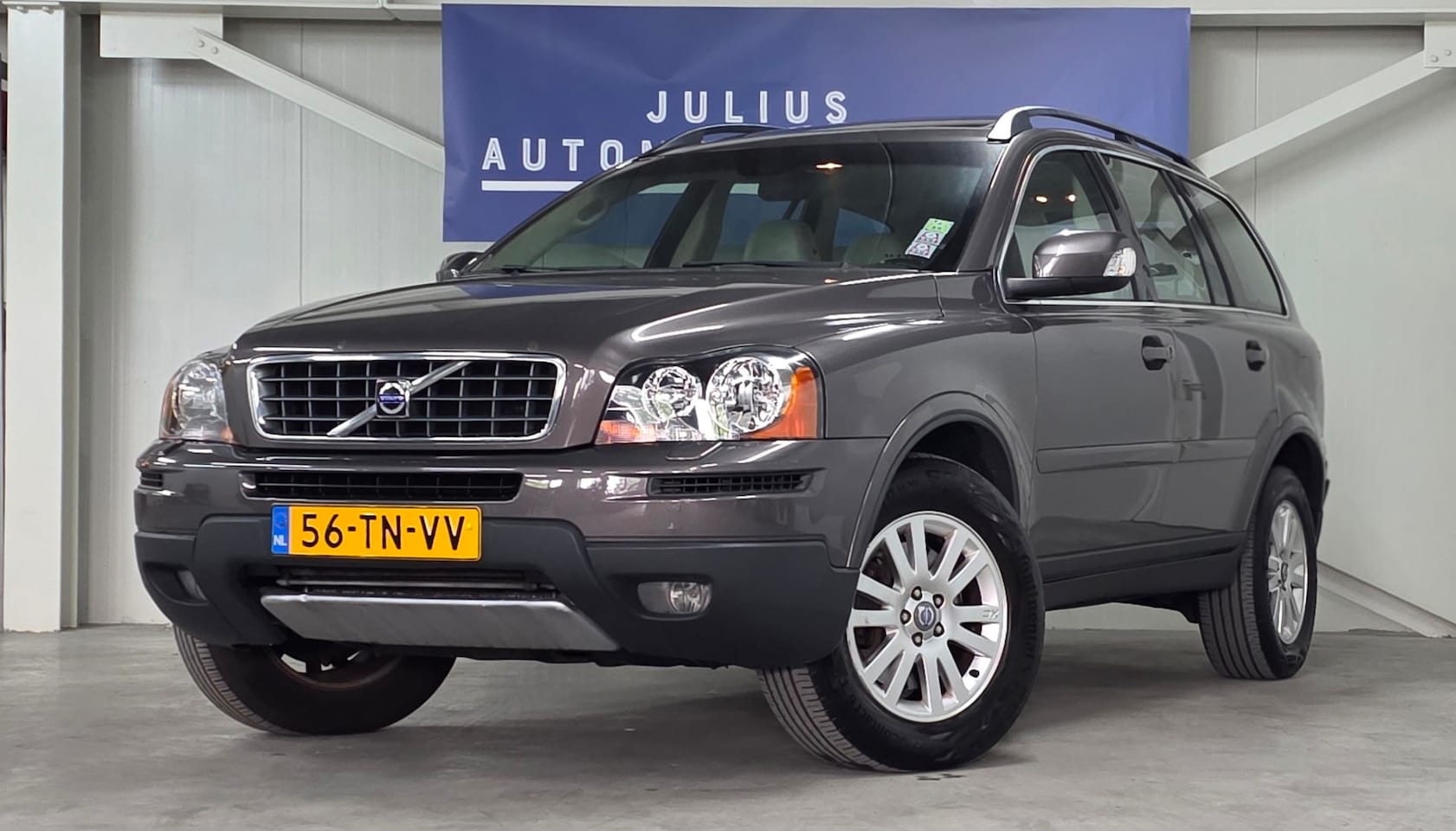 Volvo XC90 - 3.2 Momentum 7P 1e Eigenaar Dynaudio Schuifdak Nieuwe APK! - AutoWereld.nl
