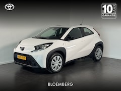 Toyota Aygo X - 1.0 VVT-i MT Play Apple Carplay |