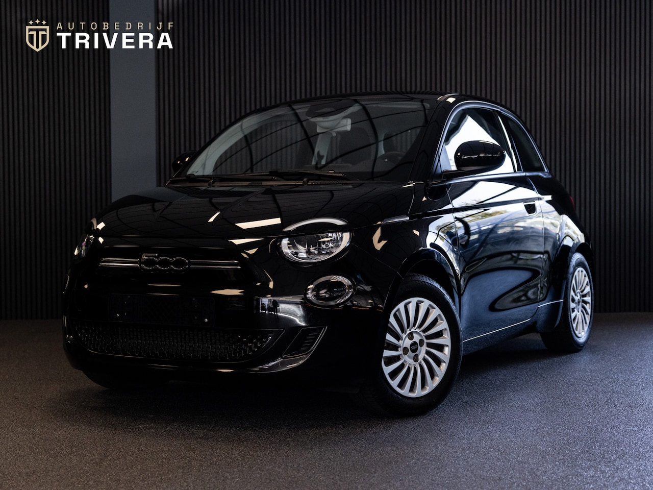 Fiat 500 - 42 kWh Icon l SoH 95% l AUT l NAV l CLIMATE l Keyless entry l 1ste eig.l Dealer onderh.l A - AutoWereld.nl