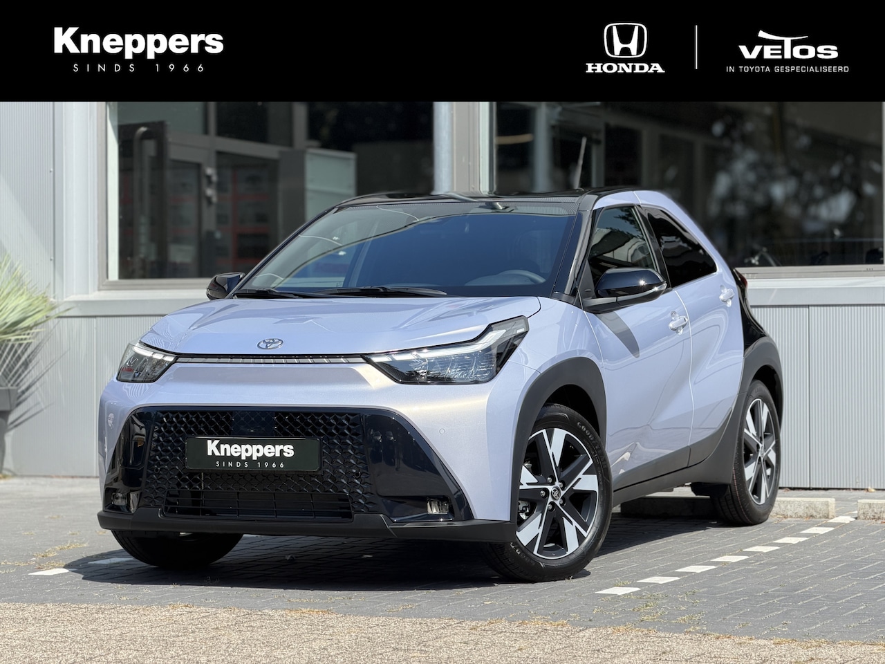 Toyota Aygo X - Hybrid 115 Pulse + Easy Pack Apple/Android, Draadloze telefoonlader, Parkeersensoren - AutoWereld.nl