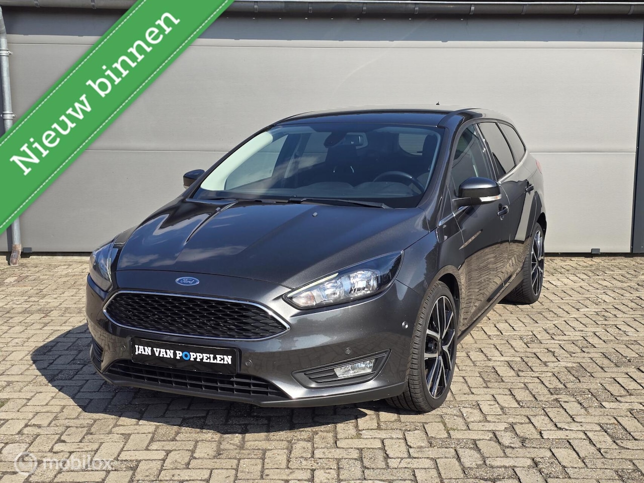 Ford Focus Wagon - 1.0 EcoBoost Titanium Business 1.0 EcoBoost Titanium Business - AutoWereld.nl