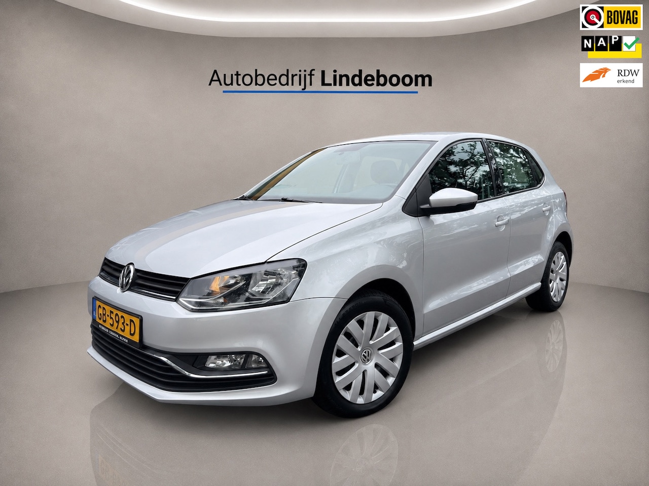Volkswagen Polo - 1.2 TSI Comfortline 1.2 TSI Comfortline, Cruise control, All Season banden - AutoWereld.nl