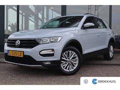 Volkswagen T-Roc - 1.5 TSI Style| TREKHAAK | AUTOMAAT | 16"LMV | Bluetooth telefoonvoorbereiding | Bots waars