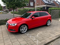Audi A3 Sportback - 1.2 TFSI Ambition Pro Line plus 18" velgen, B&O audio, achteruitrijcamera, sportstoelen, donkere ramen TOP ONDERHOUD