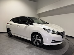 Nissan LEAF - Tekna 40 kWh | ACC | Trekhaak | Apple Carplay