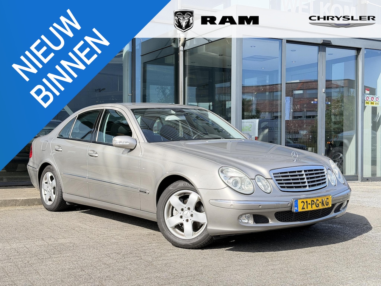 Mercedes-Benz E-klasse - 200 K. Elegance volledige onderhoudshistorie - AutoWereld.nl