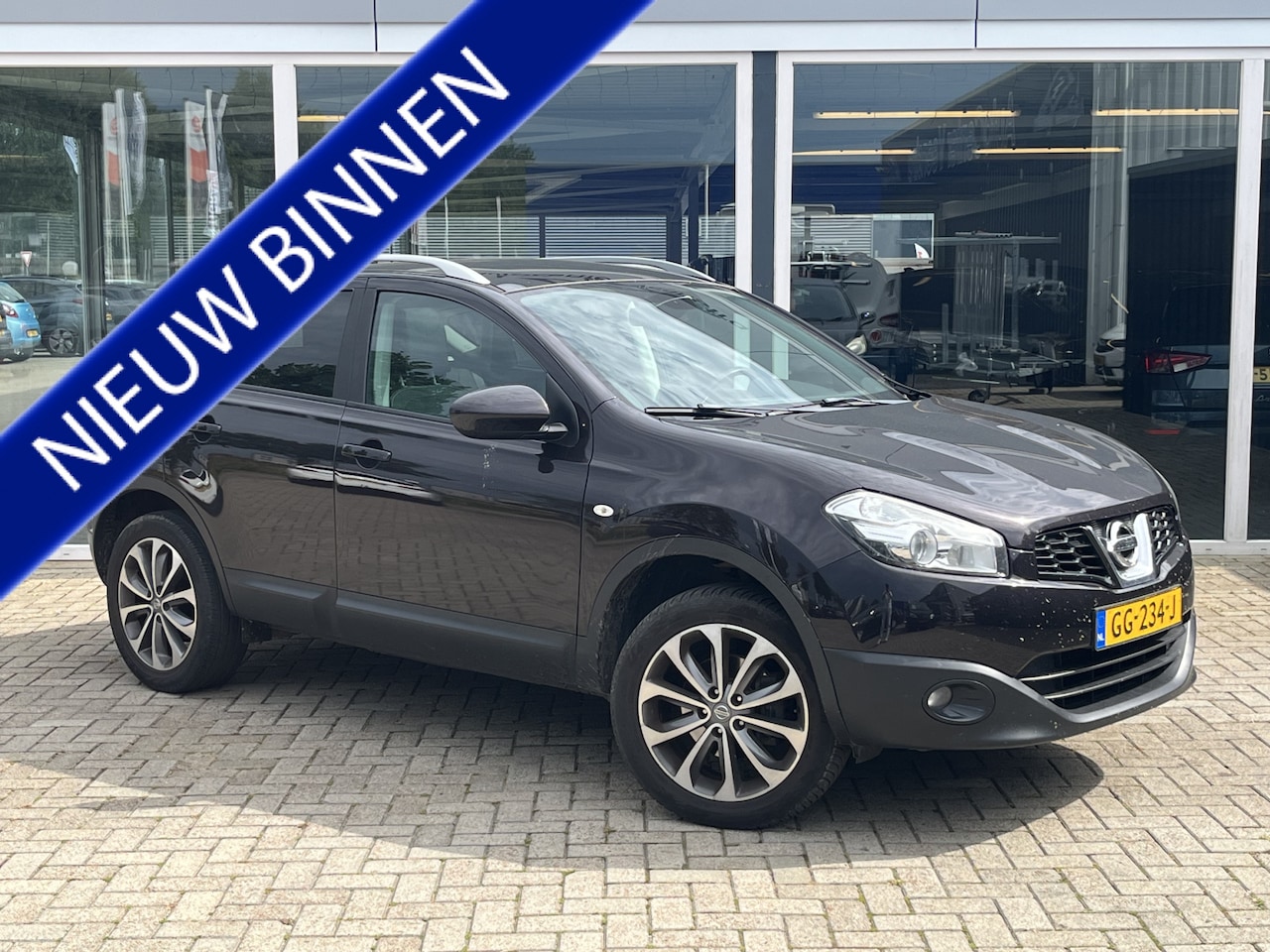 Nissan Qashqai - 2.0 Connect Edition / Pano / Cruise / Bluetooth / Camera / Elek Ramen - AutoWereld.nl