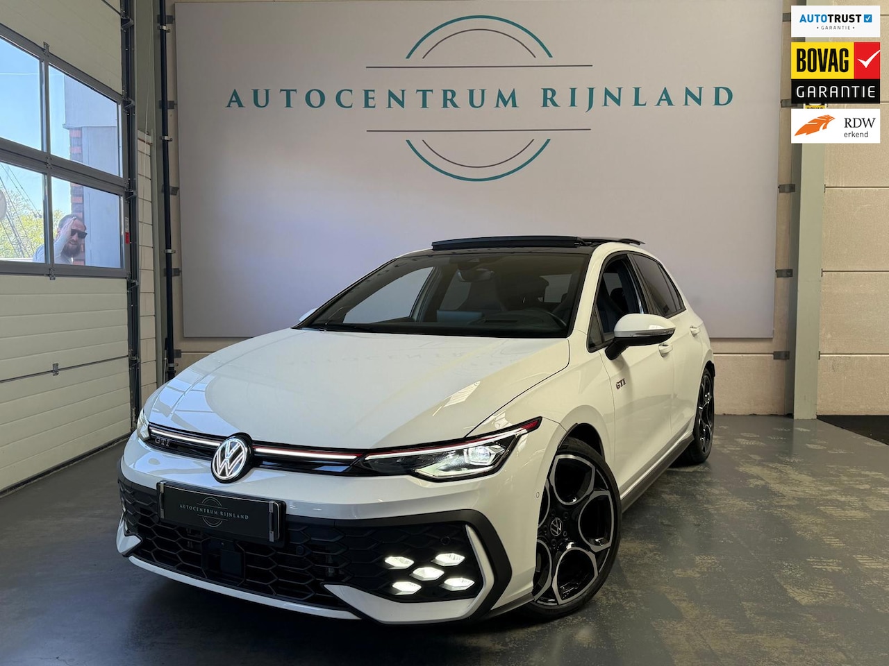 Volkswagen Golf - 8.5 GTI 2.0 TSI 265PK, 1 Jaar Bovag Garantie, PANO, IQ, HUD, Trekhaak - AutoWereld.nl