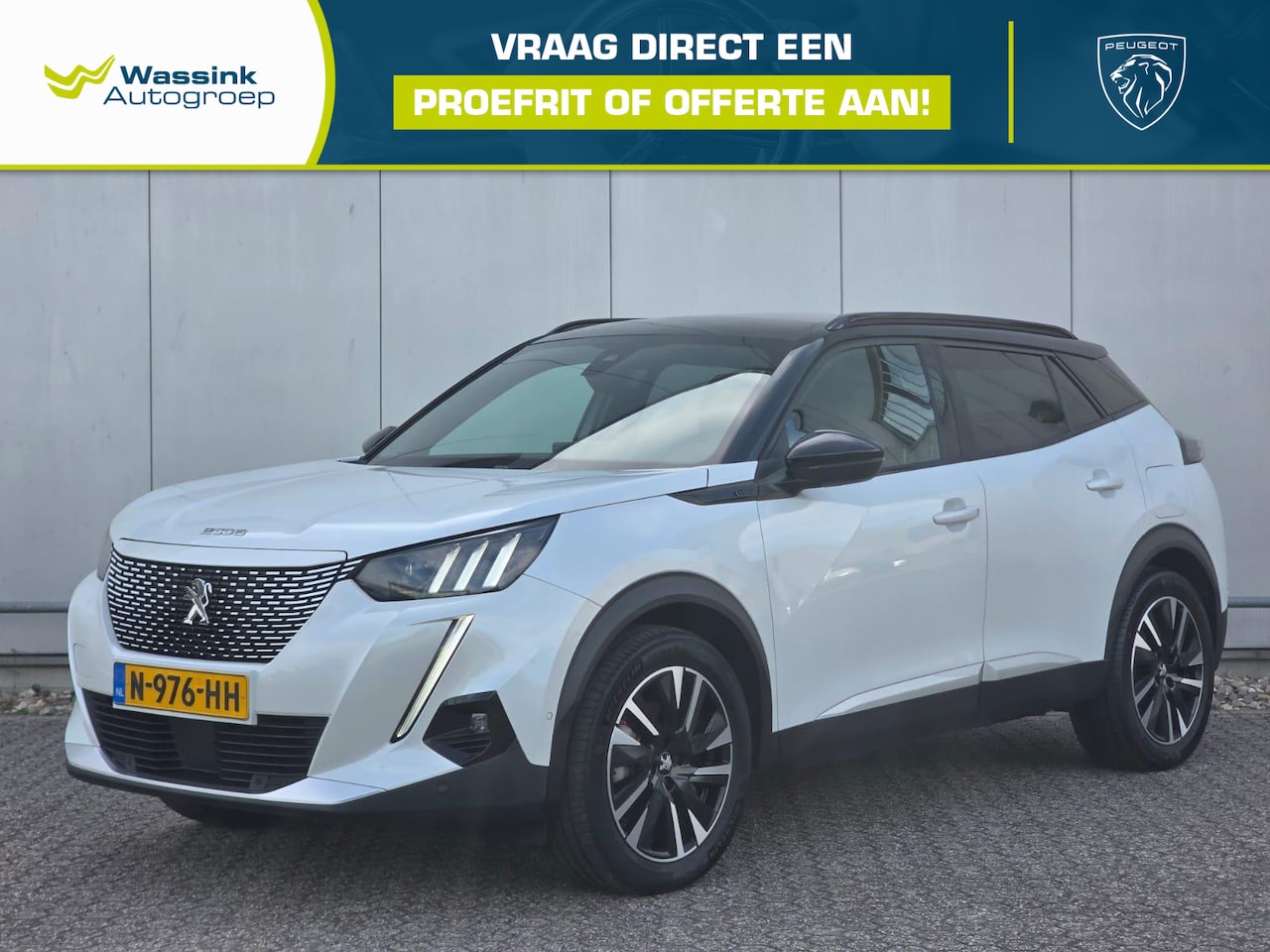 Peugeot e-2008 - EV GT Pack 50 kWh Schuifdak | Alcantara | Navigatie | SOH 92.5% - AutoWereld.nl