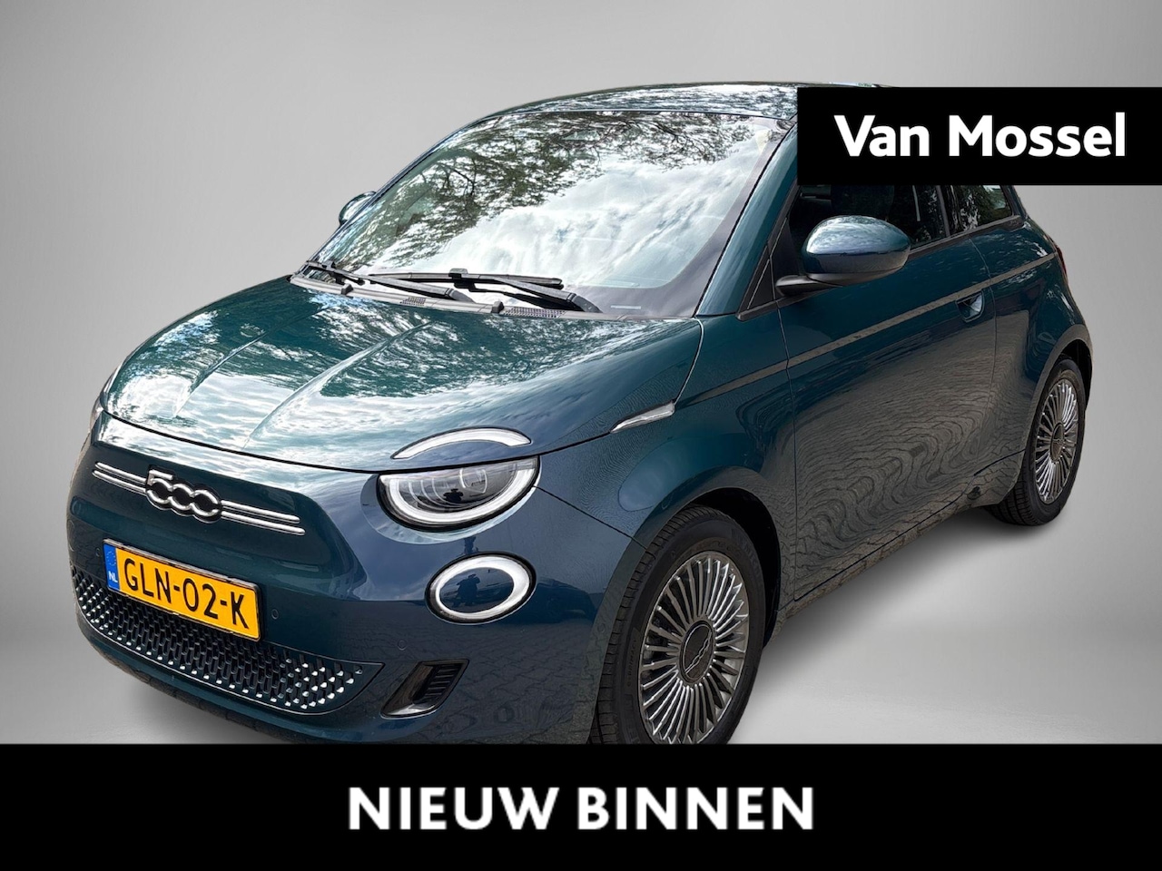 Fiat 500 - Icon 42 kWh | Navigatie | Stoelverwarming | Parkeersensoren Voor + achter | Camera | Apple - AutoWereld.nl