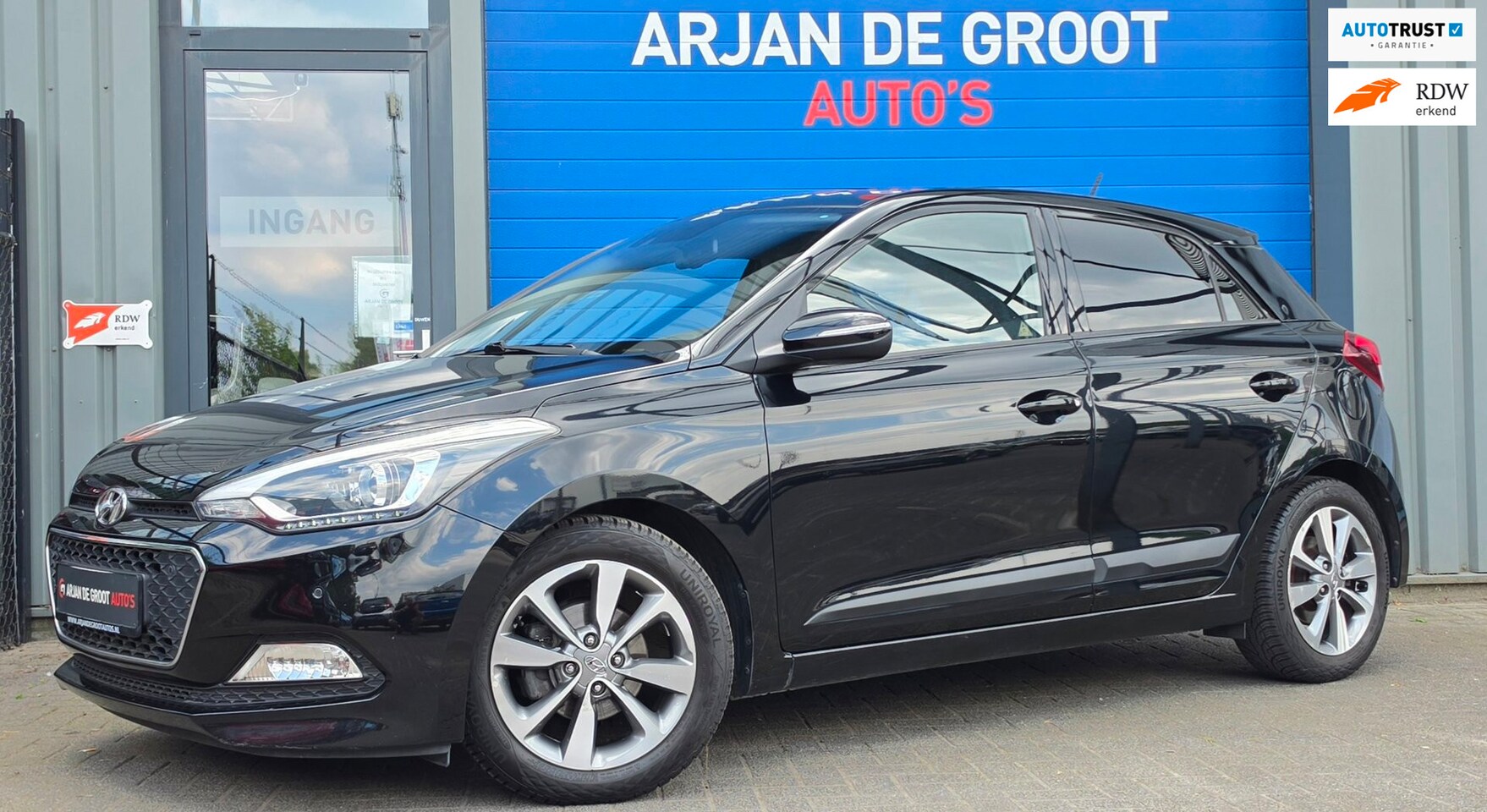 Hyundai i20 - 1.2 85PK Cruise Clima Lane assist Pdc V+A Bleutooth - AutoWereld.nl