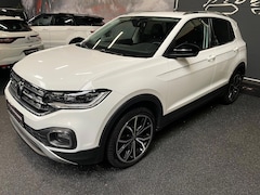 Volkswagen T-Cross - Style NAVI 150 PK 18""