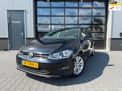 Volkswagen Golf - 1.0 TSI Connected Series AUTOMAAT