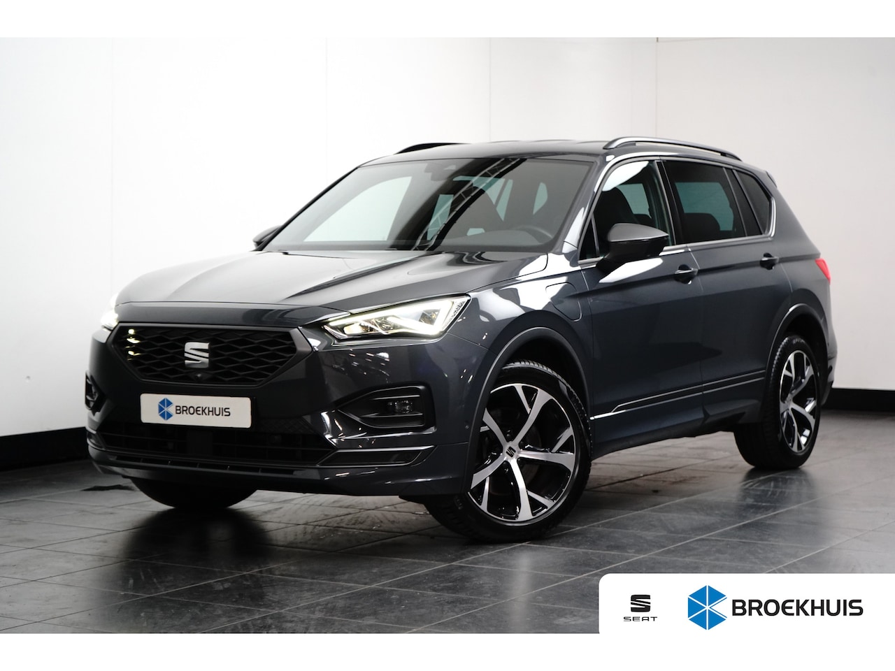 SEAT Tarraco - 1.4 TSI e-Hybrid PHEV FR | Cruise control adaptief | Rondomzicht camera | Trekhaak elektri - AutoWereld.nl