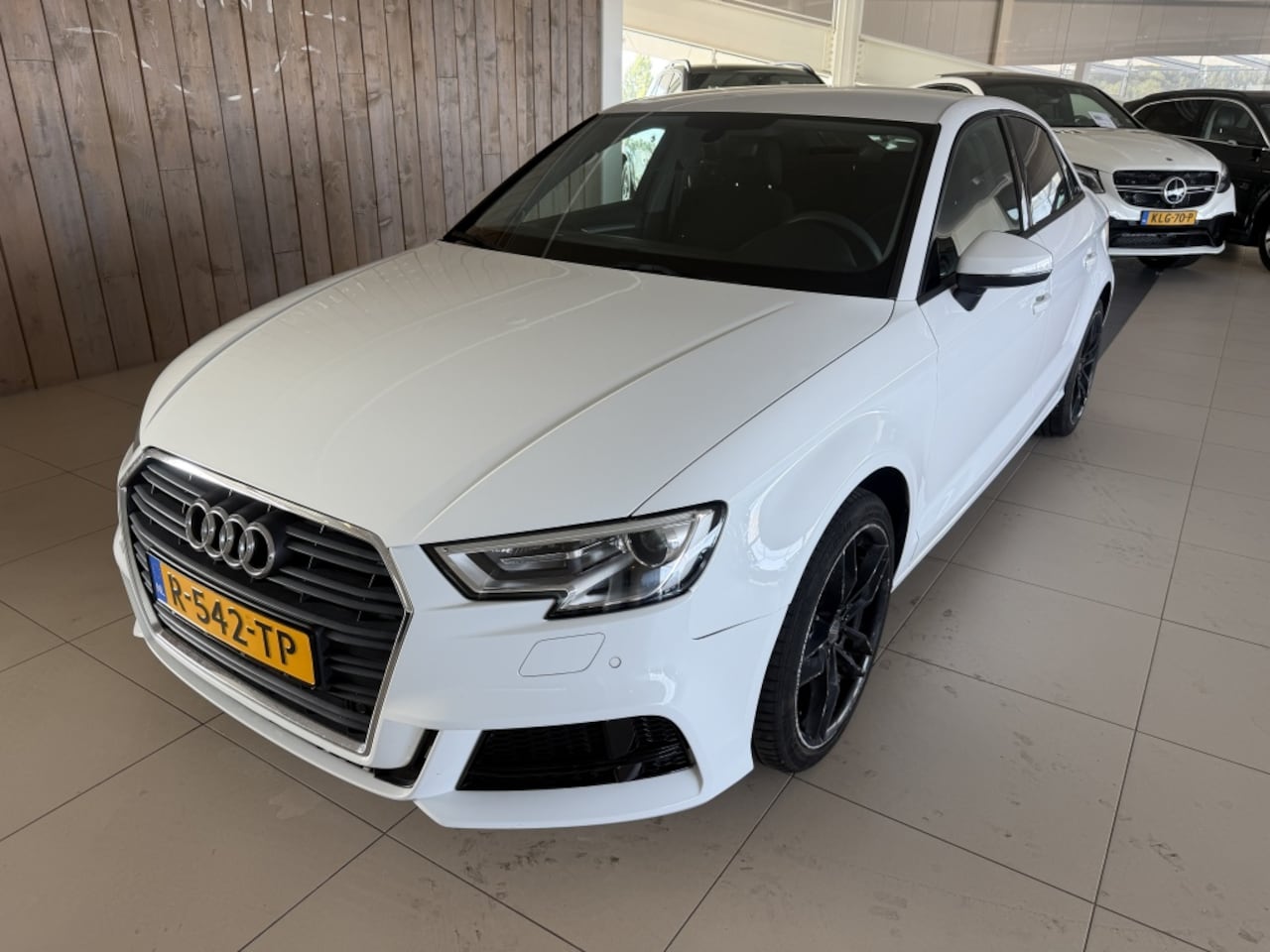 Audi A3 Limousine - 1.0 TFSI ProL. - AutoWereld.nl