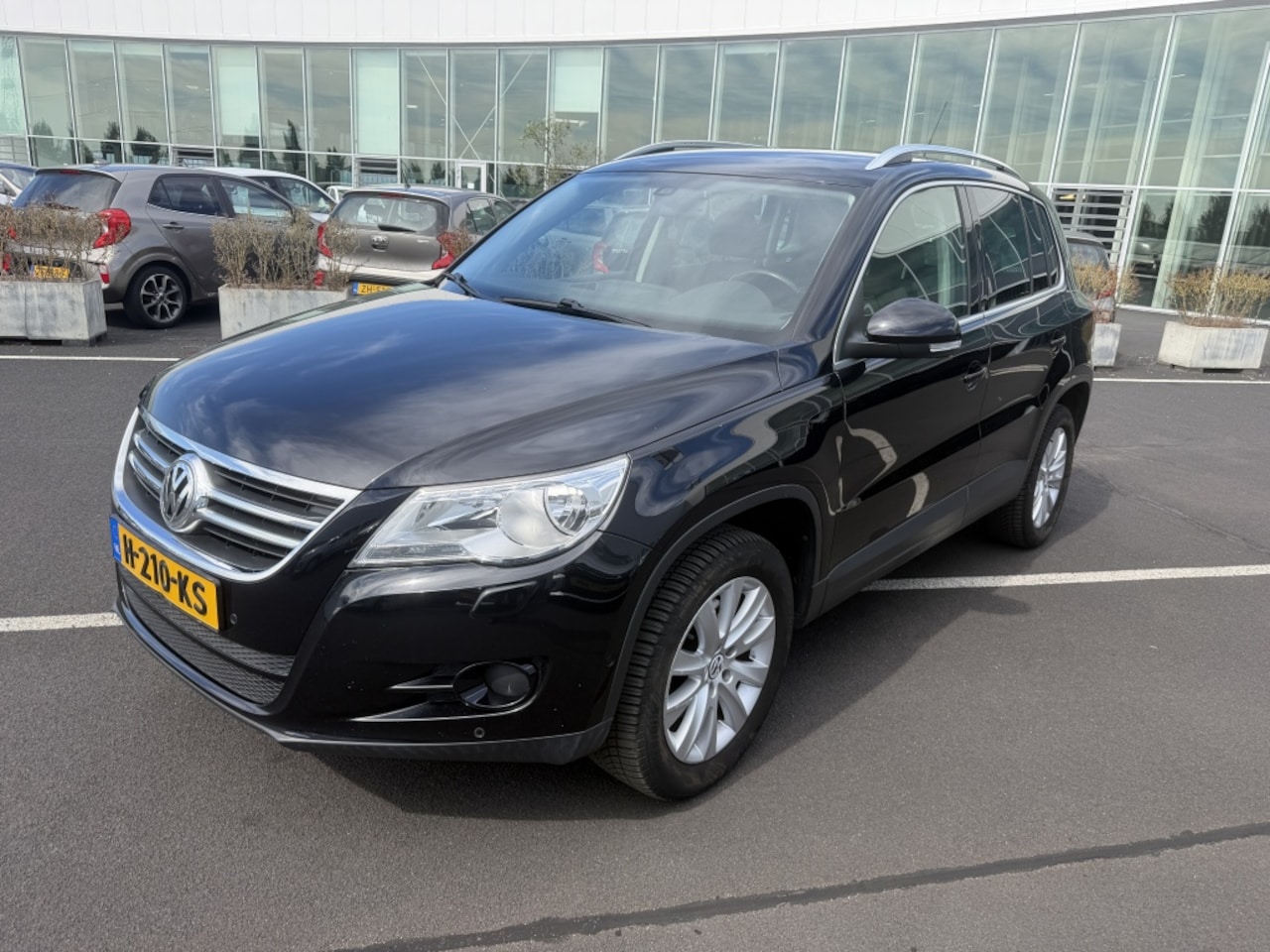 Volkswagen Tiguan - 2.0 TSI Tr.&Fi 4M - AutoWereld.nl