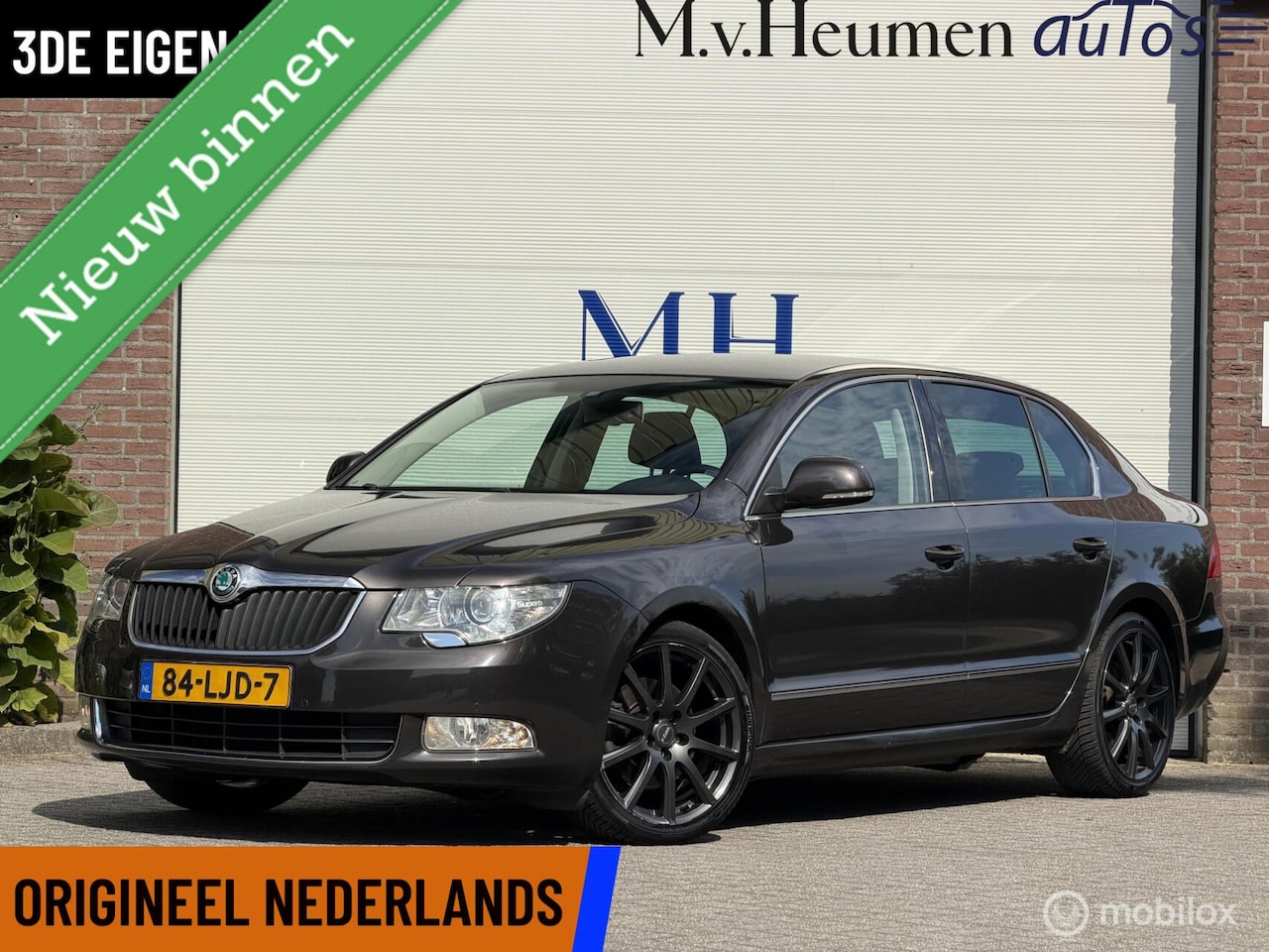 Skoda Superb - 1.8 TSI Elegance ORG NED 3DE Eigenaar Trekhaak Leer Climate Cruise - AutoWereld.nl