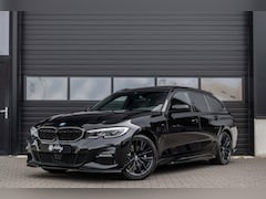 BMW 3-serie Touring - 330e High Executive M-Sport|Pano|HuD|Laser|Trekhaak|Stoel verwarm|
