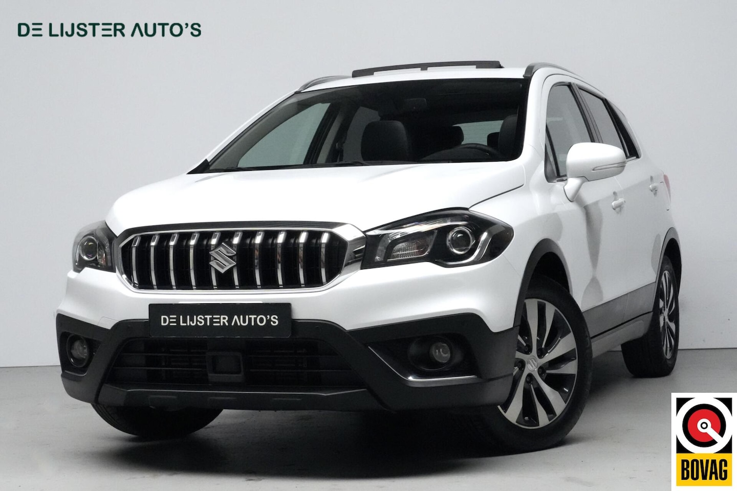 Suzuki S-Cross - 1.4 Boosterjet Style 140 PK | Pano-dak | CarPlay | Acc | Leder | Stoelverwarming | Camera - AutoWereld.nl