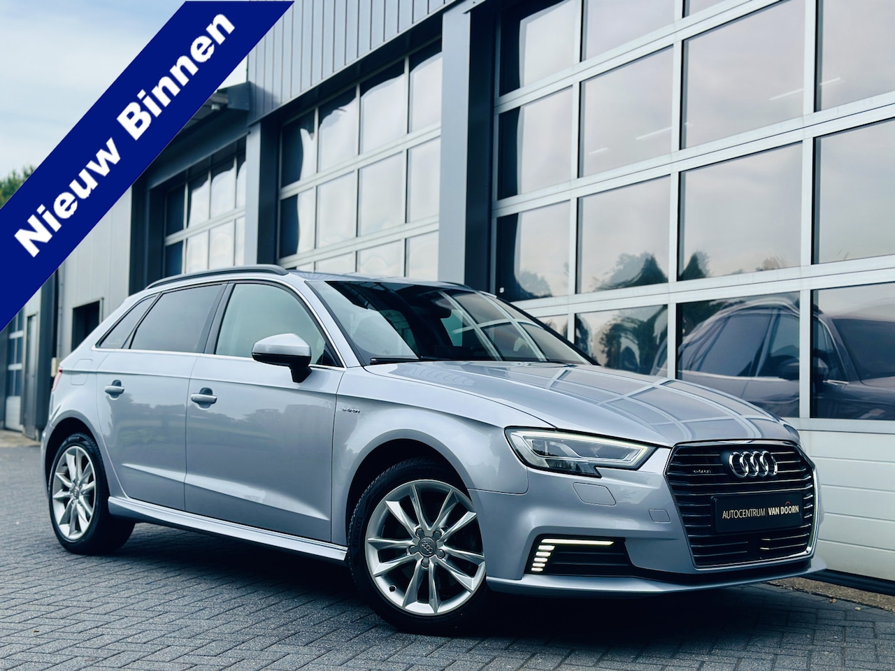 Audi A3 Sportback - 1.4 e-tron PHEV | Hybrid | Automaat | Climate Contr | Stoelverwarming | Navi | Apple Carpl - AutoWereld.nl