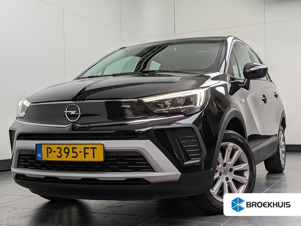Opel Crossland - 1.2 Turbo Elegance l Camera l Parkeersensoren l Apple Car Play/Android l 16"Lm velgen l Cl - AutoWereld.nl