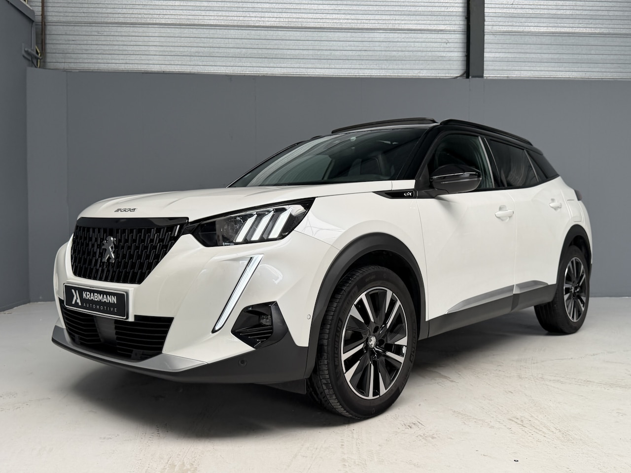 Peugeot 2008 - 1.2 PureTech GT 155pk|Cam|Pano|Stoelverwarming - AutoWereld.nl