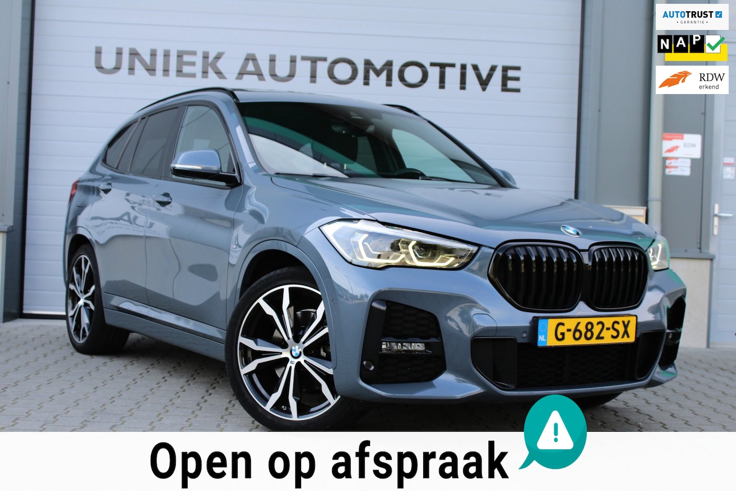 BMW X1 - SDRIVE20i HIGH EXECUTIVE EDITION | M SPORT | 20" | HEAD UP | PANO | LEDER | CAMERA | LED | - AutoWereld.nl