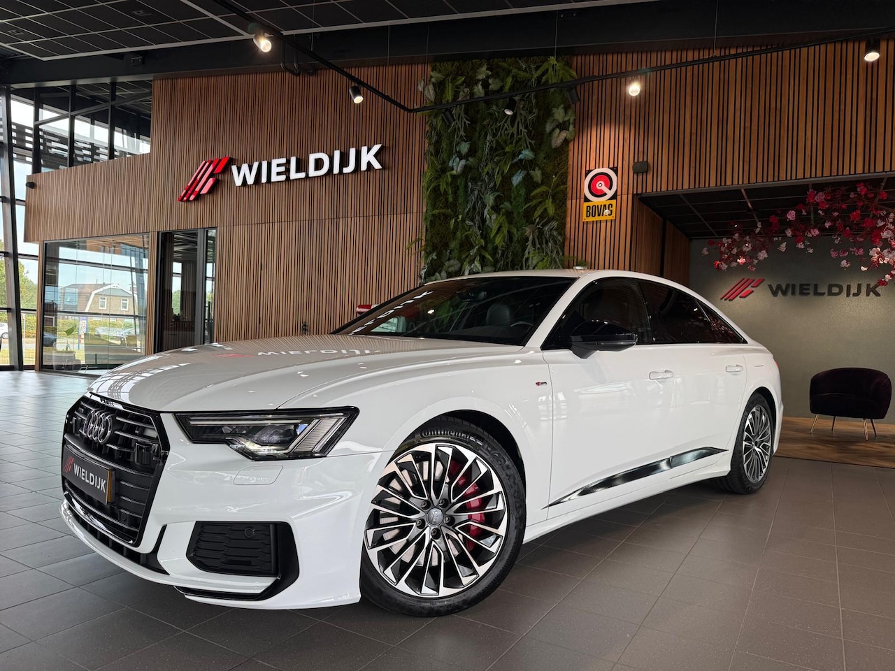 Audi A6 Limousine - 55 TFSI e quattro Competition S-Line Optiek pakket zwart - AutoWereld.nl