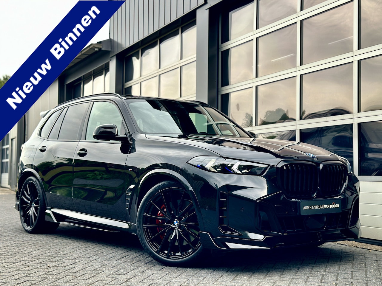 BMW X5 - xDrive50e | M-Sport | Dark Label | Skylounge panodak | Leer | Adapt. Cruise | 360 camera | - AutoWereld.nl