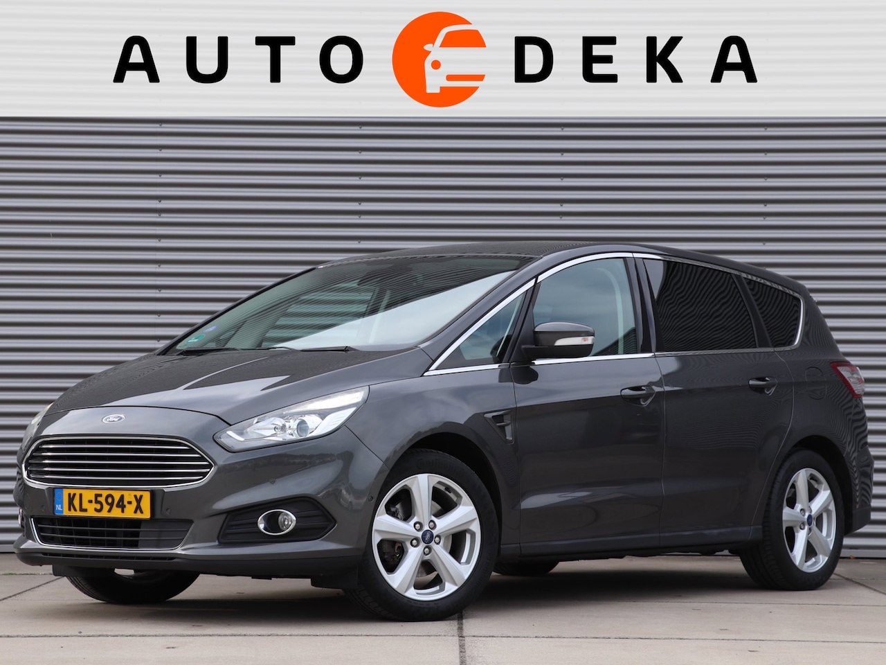 Ford S-Max - 1.5 EcoBoost Titanium 7 PERS. *Navigatie*Stoelverw.*Trekhaak* - AutoWereld.nl