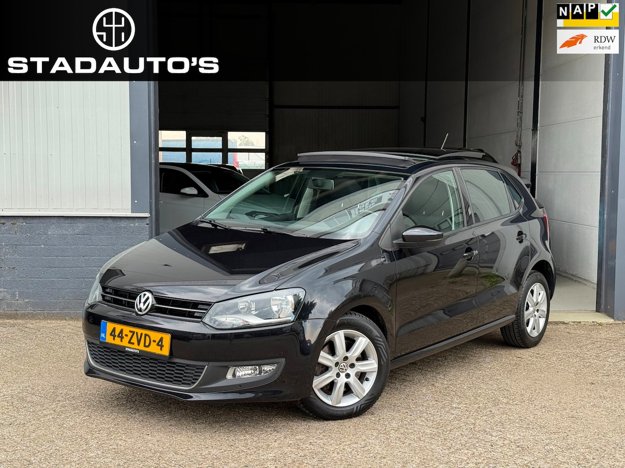 Volkswagen Polo - 1.2 TSI DSG Highline Automaat Pano NAP! - AutoWereld.nl