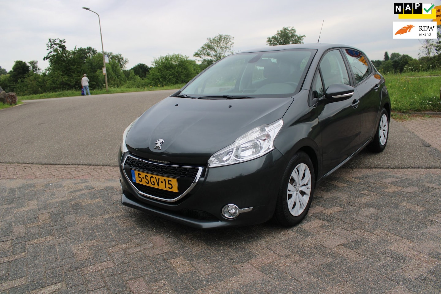 Peugeot 208 - 1.2 Vti Envy 1.2 VTi Envy - AutoWereld.nl