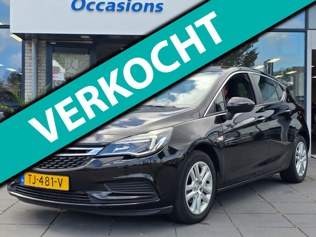 Opel Astra - 1.0 Business+ – NAP – Navigatie – Cruise – Airco – Parkeersensoren - AutoWereld.nl