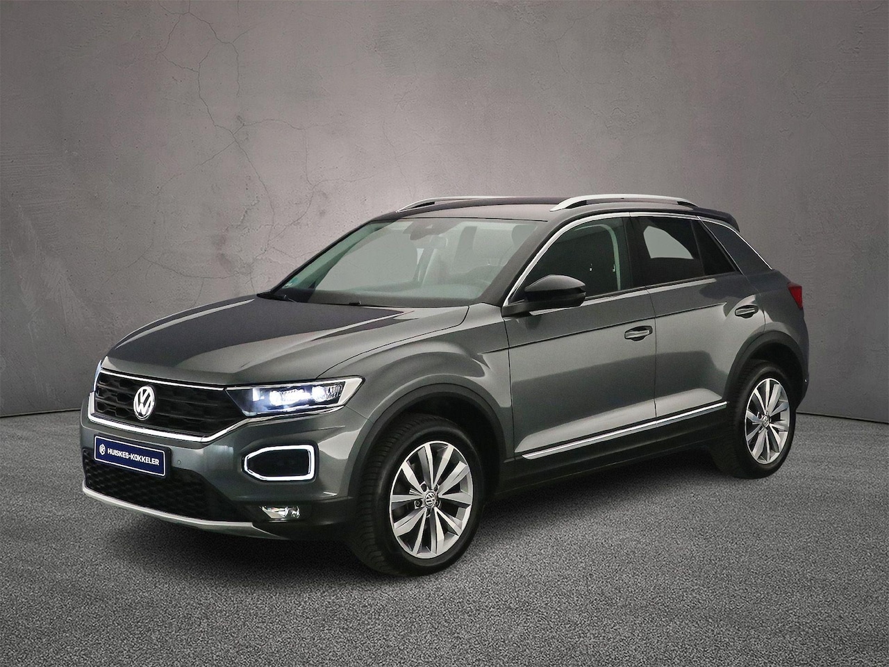 Volkswagen T-Roc - Style 1.5 TSI 150pk DSG Automaat Adaptive cruise control, Navigatie, Achteruitrijcamera, L - AutoWereld.nl