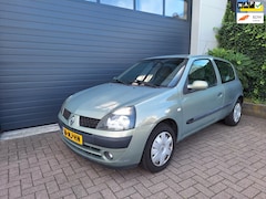 Renault Clio - | 1.4-16V Privilège | Airco |