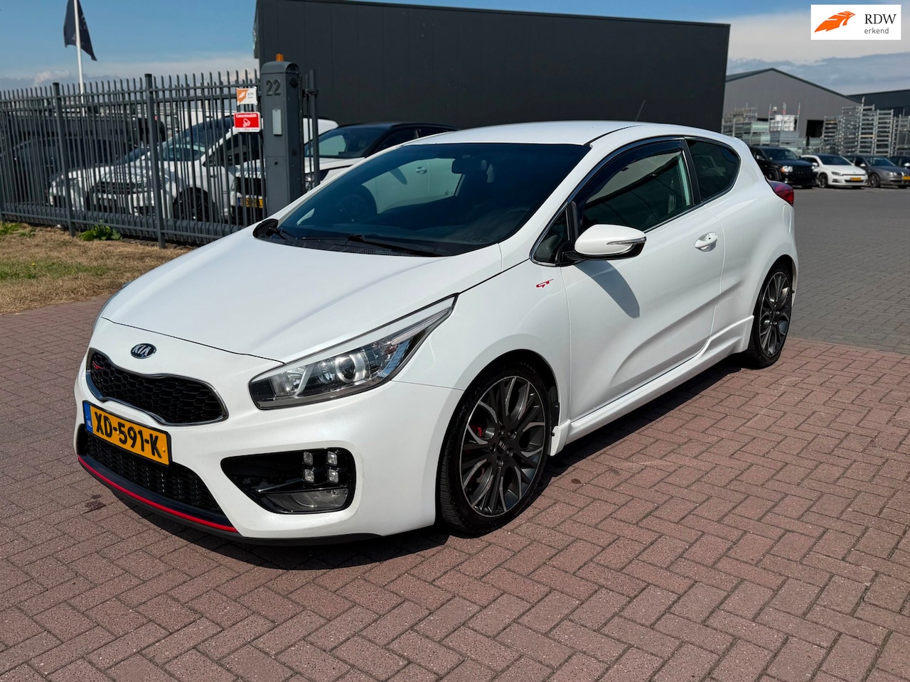 Kia Pro cee'd - 1.6 GT 204PK 2014 Dealer Ondh - AutoWereld.nl
