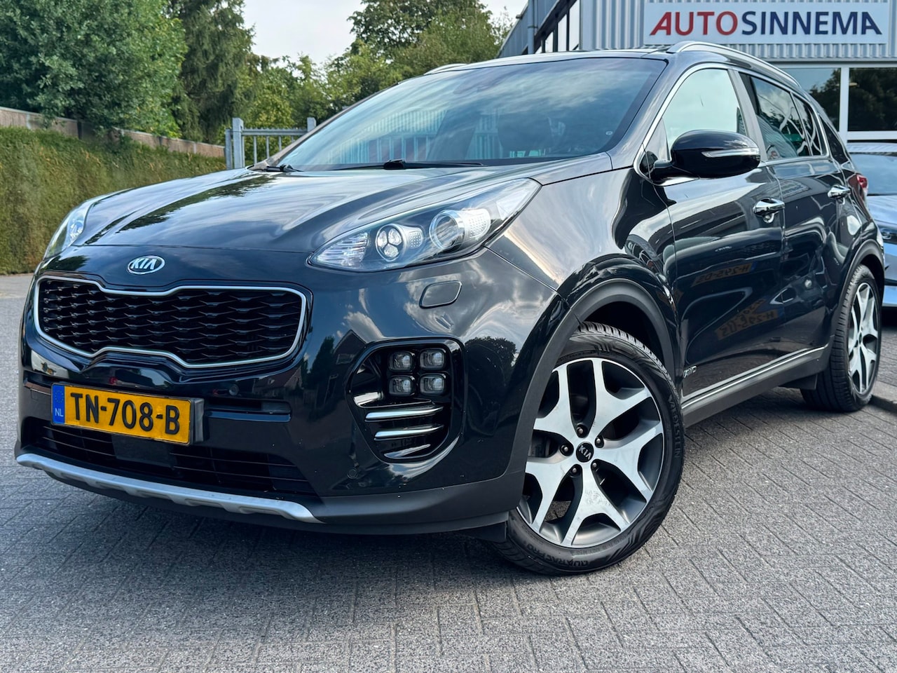 Kia Sportage - 1.6 T-GDI 4WD GT-Line PlusLine | Trekhaak | All Season | 1e eigenaar |Panoramadak | Stoelk - AutoWereld.nl