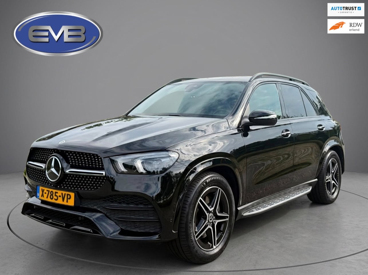 Mercedes-Benz GLE-Klasse - 350 e 4MATIC Premium Plus 350 e 4MATIC Premium Plus, AMG styling Night pakket, panoramadak, electr trekhaak, zwarte - AutoWereld.nl