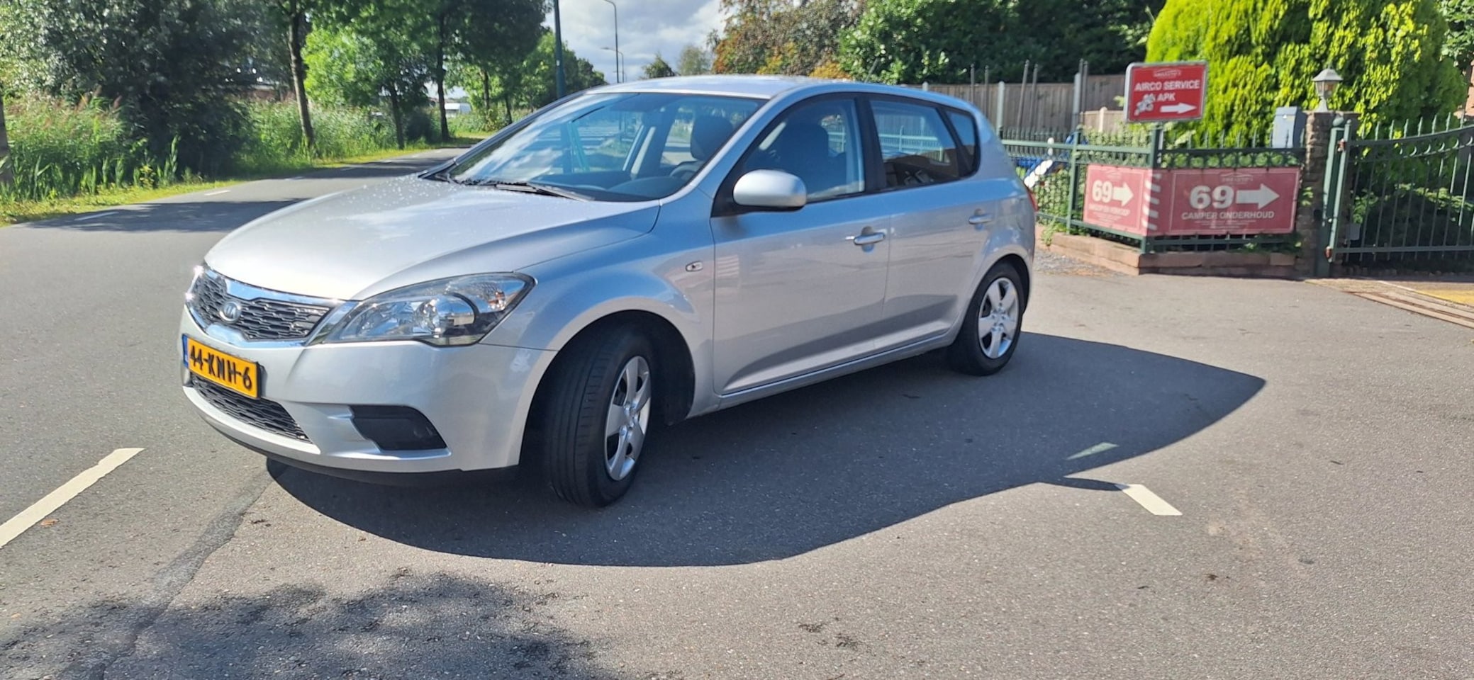 Kia Cee'd - 1.4 CVVT X-tra 1.4 CVVT X-tra - AutoWereld.nl