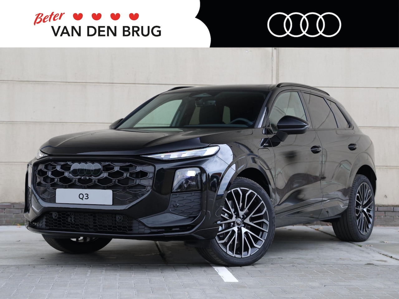 Audi Q3 - S edition e-hybrid 272 PK SUV | Panoramadak | Trekhaak | 20" Lichtmetalen velgen | - AutoWereld.nl