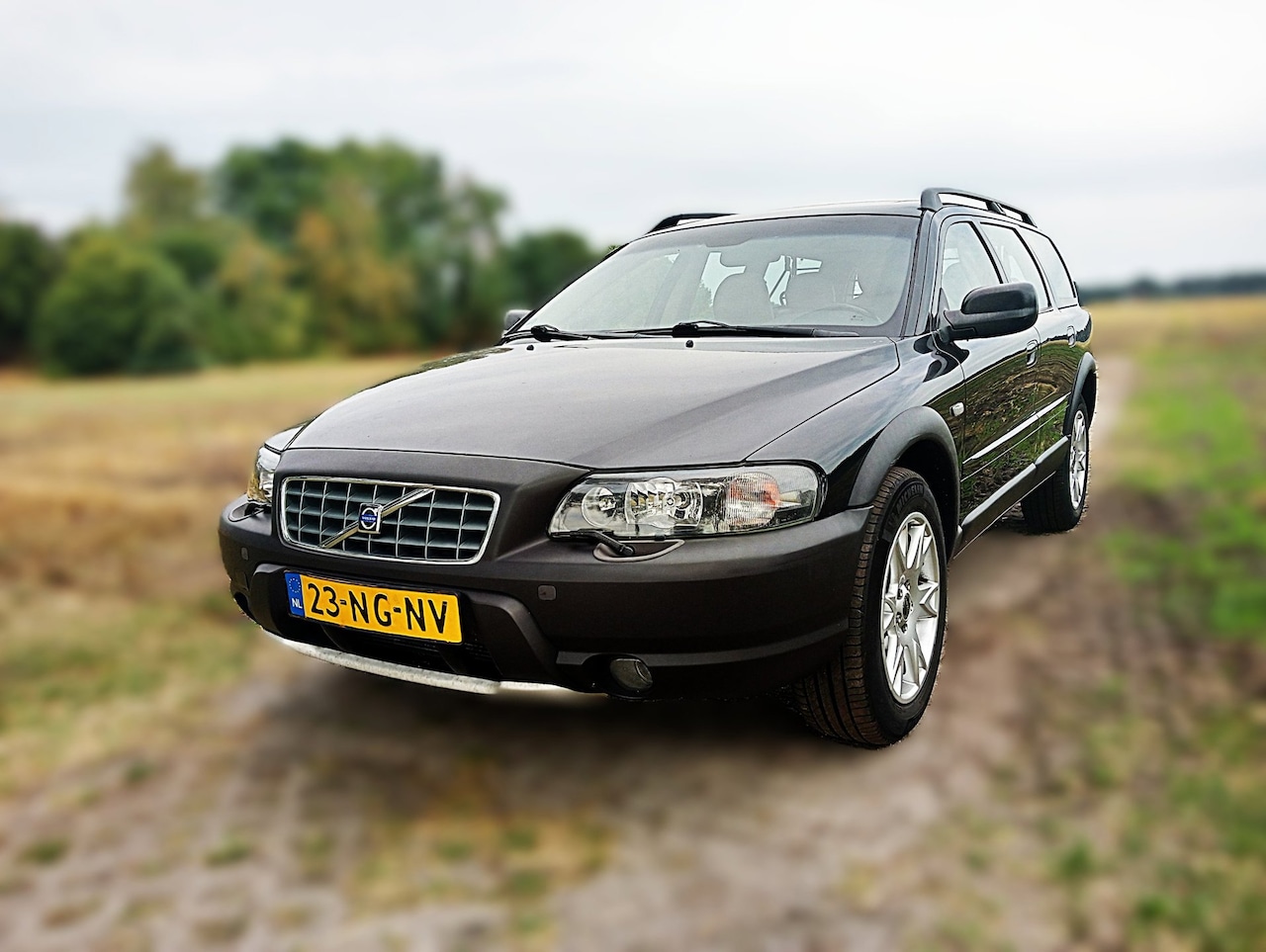Volvo XC70 - 2.5 T Geartronic Comfort Line 2.5 T Geartronic Comfort Line - AutoWereld.nl