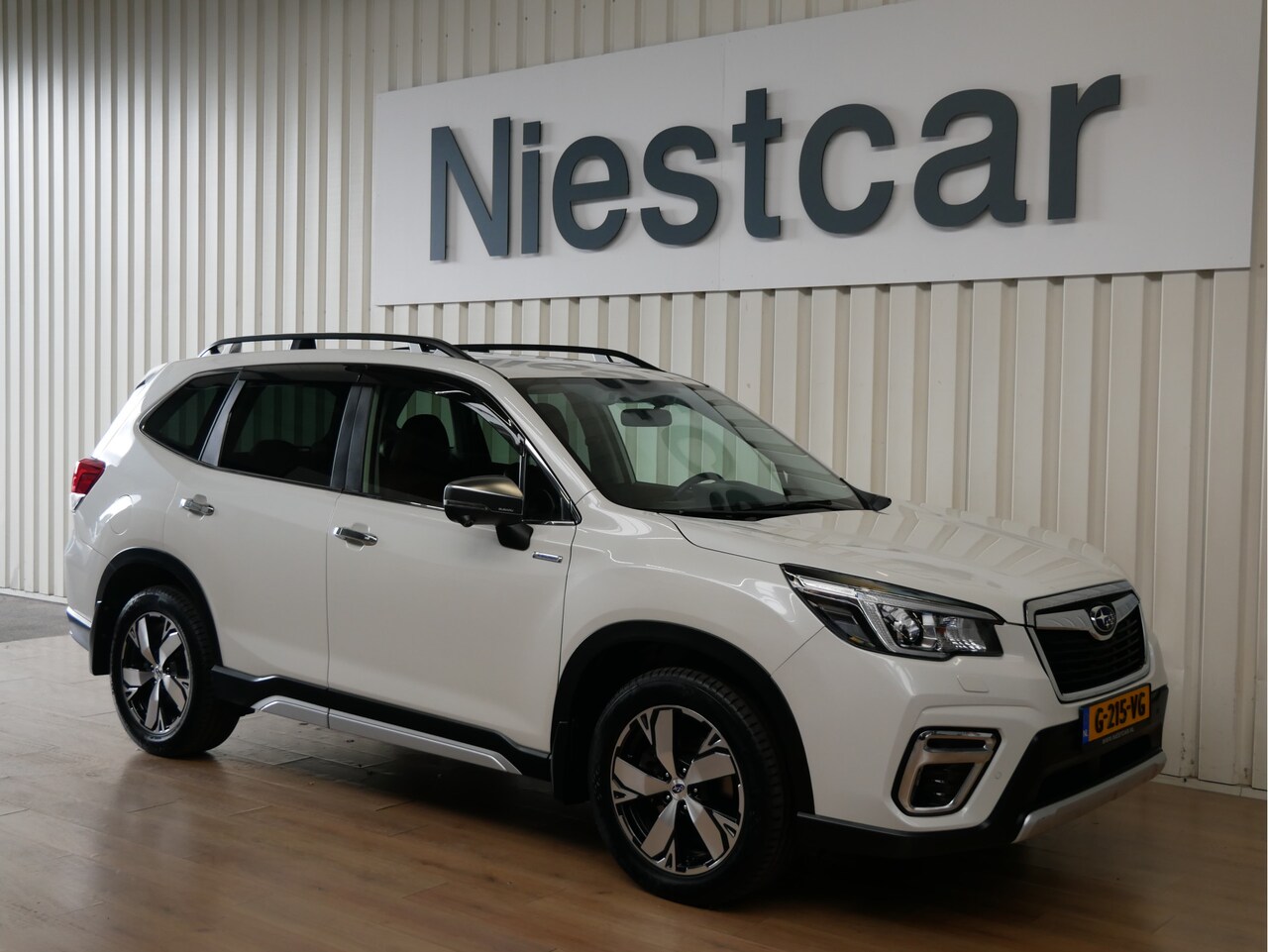 Subaru Forester - 2.0i e-BOXER First Edition 2.0i e-BOXER First Edition - AutoWereld.nl