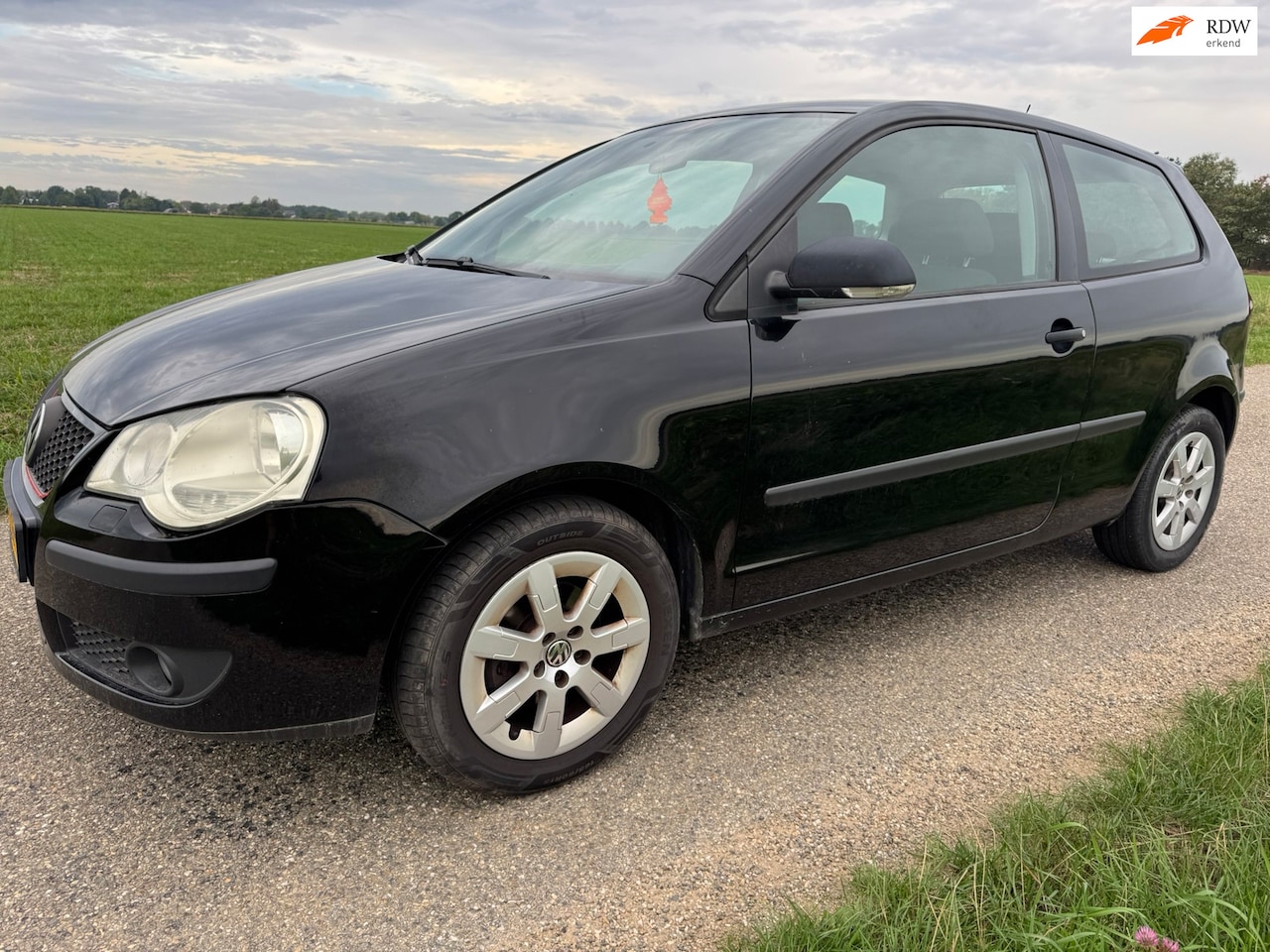 Volkswagen Polo - 1.2-12V Trendline|airco|cruise control| - AutoWereld.nl