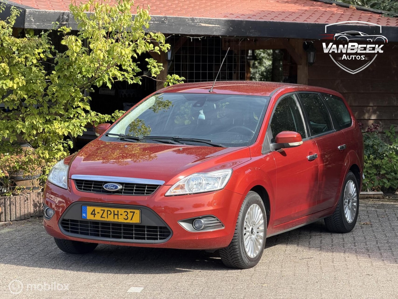 Ford Focus Wagon - 2.0 Titanium Apk Airco Carplay - AutoWereld.nl