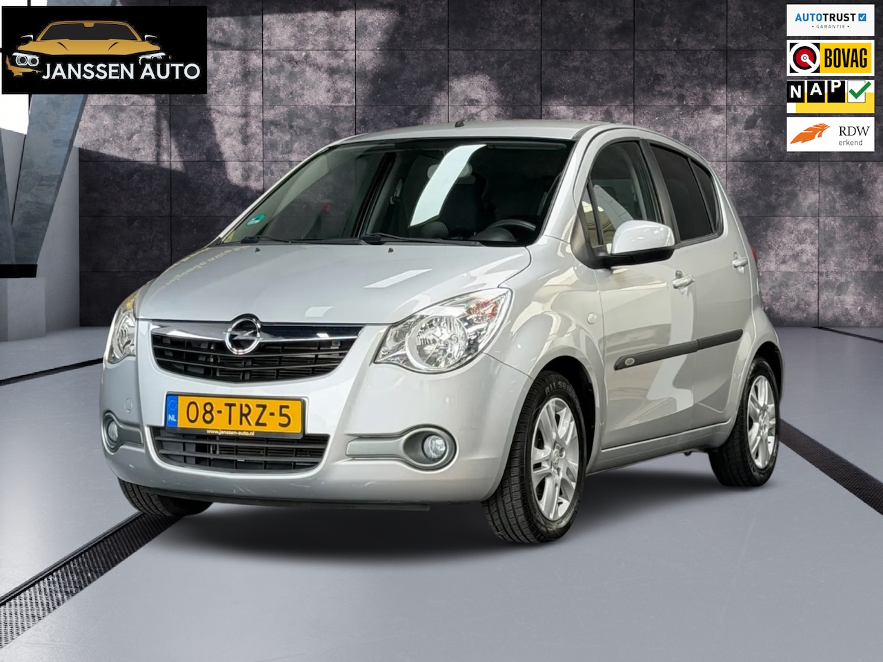 Opel Agila - 1.2 Edition | NL Auto | 24.000KM NAP | Airco | unieke Km Stand - AutoWereld.nl