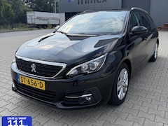Peugeot 308 SW - 1.2 Allure 2018 | NW APK & DISTRIBUTIE