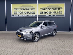 Mitsubishi Outlander - 2.2 DI-D Instyle 4WD 7-persoons