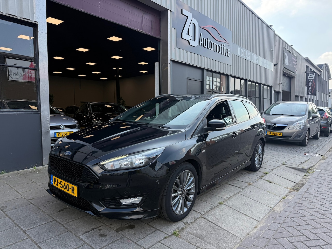 Ford Focus Wagon - 1.5 ST-Line 2017 - AutoWereld.nl