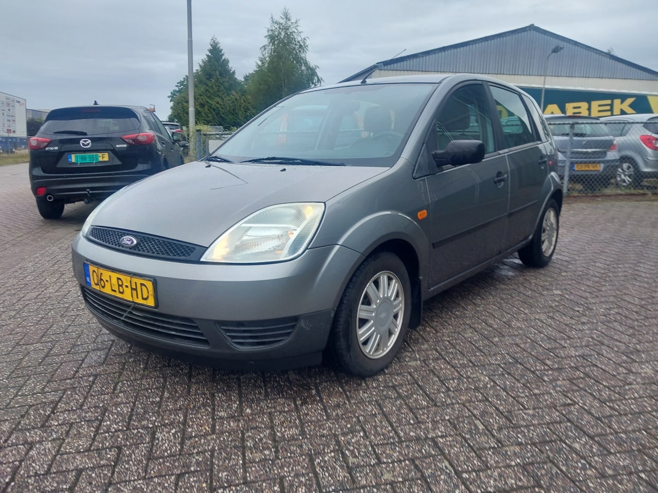 Ford Fiesta - 1.3 Core !! VOL JAAR APK !! - AutoWereld.nl